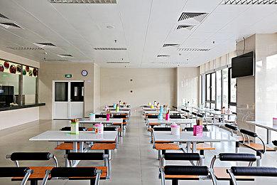 《巴比伦的陨落》采用《最终幻想14》部分装备和表情